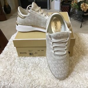 Michael Kors Finch Lace Up Sneakers Optic/Ivory